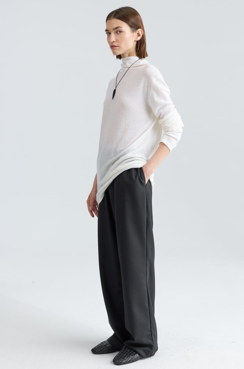 Funnel Wool/Cash Turtleneck