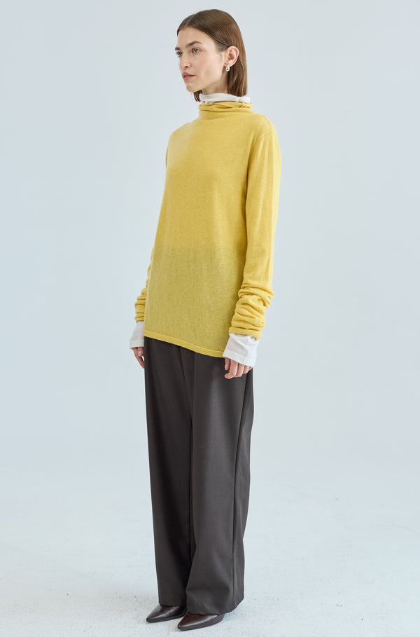 Funnel Wool/Cash Turtleneck