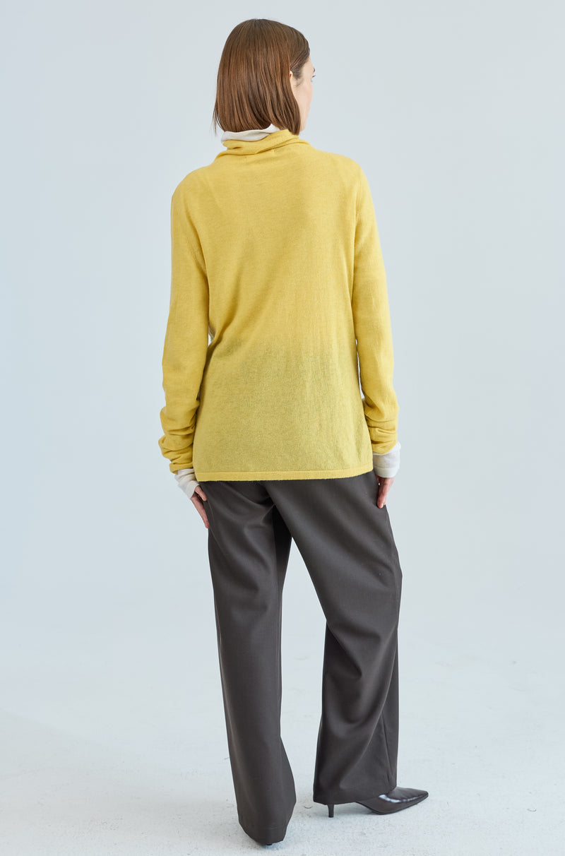 Funnel Wool/Cash Turtleneck