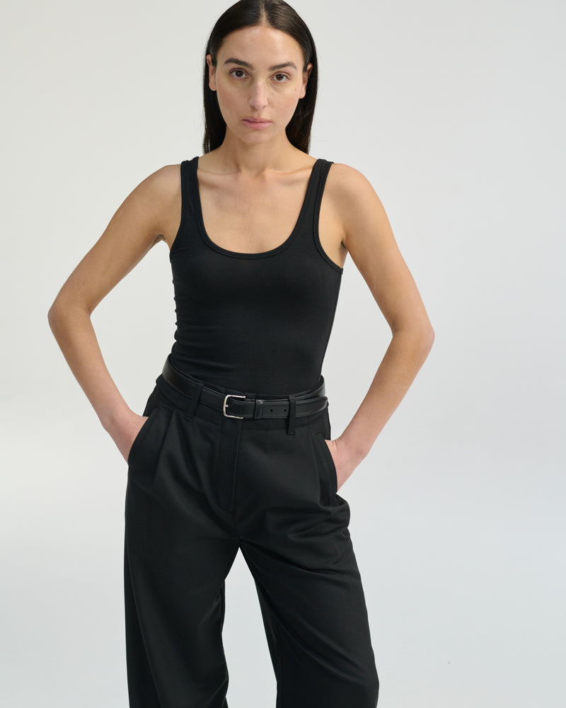 Scoop Neck Tank Set