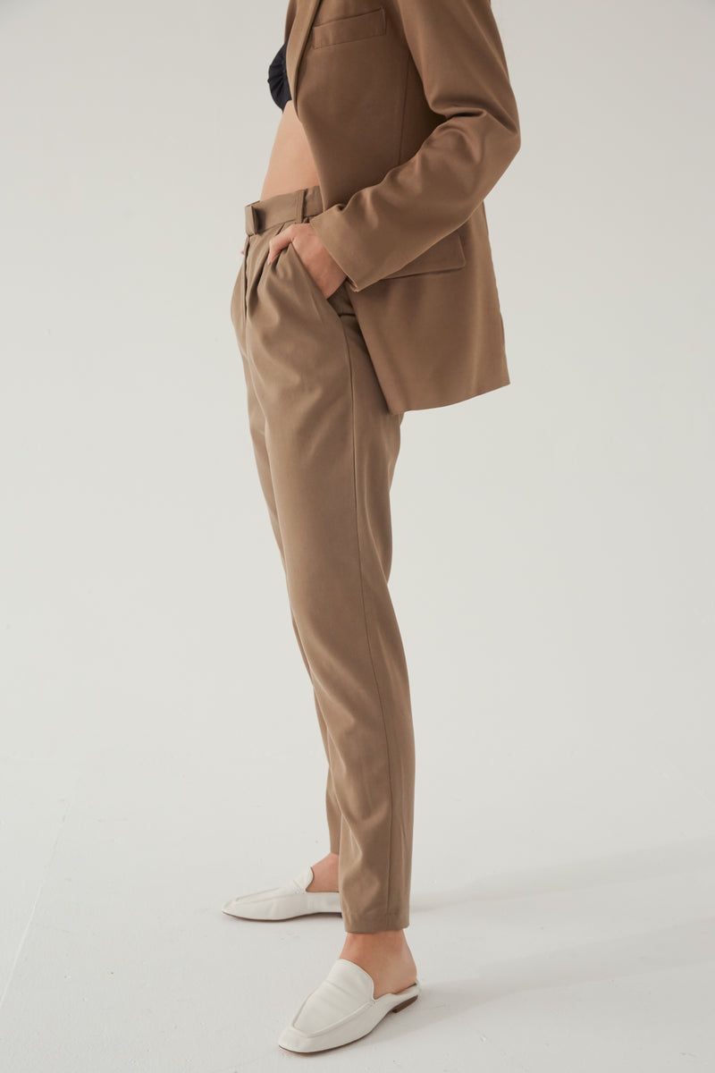 High Waisted Pleated Trouser - Almina Concept