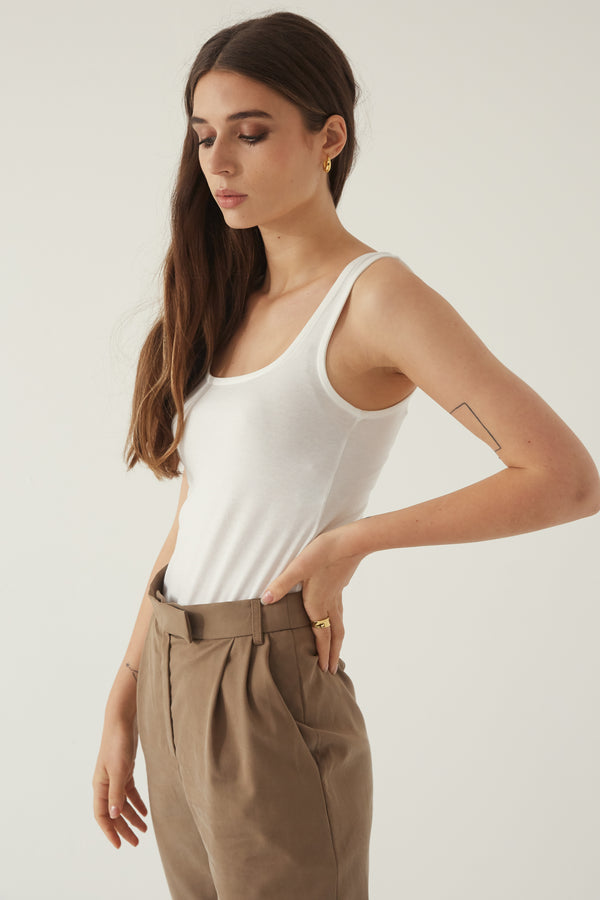 High Waisted Pleated Trouser - Almina Concept